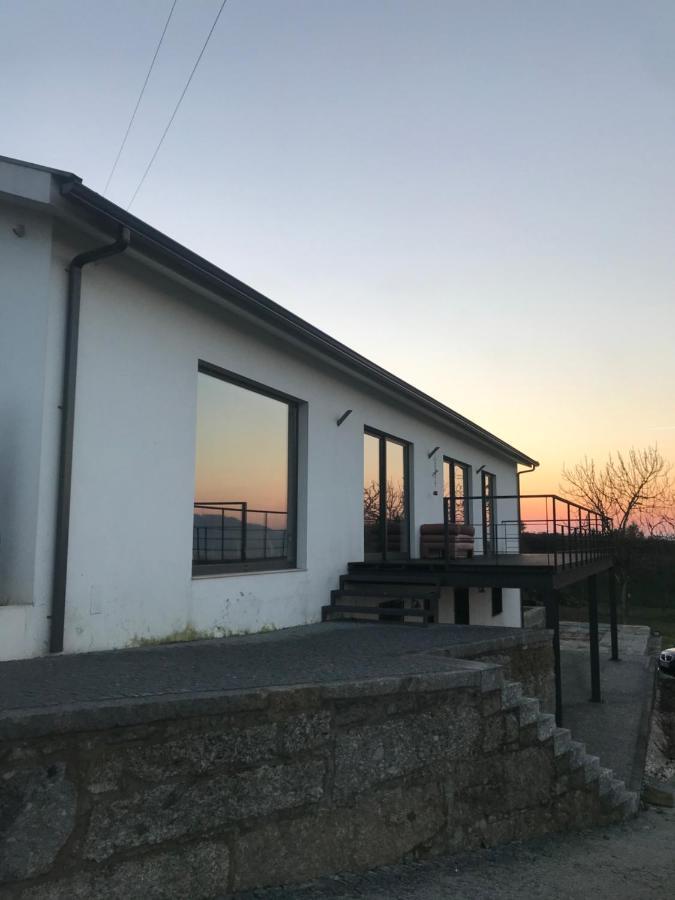 Casa Nova Vila Guimarães Exterior foto